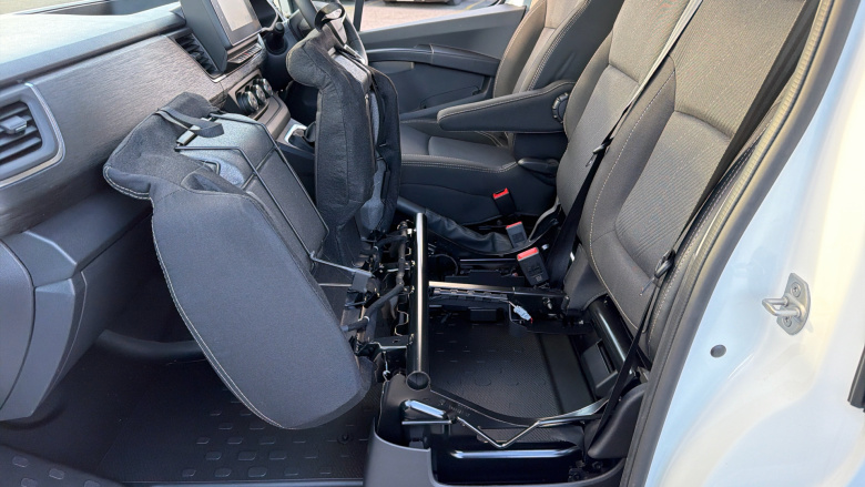 Renault Trafic Lwb Diesel LL30 Blue dCi 150 Extra [Safety] Van